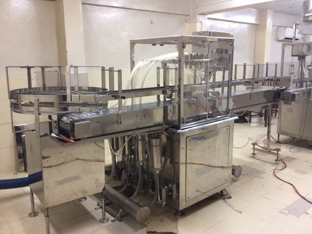 Liquid Filling Machine (Automatic type)
